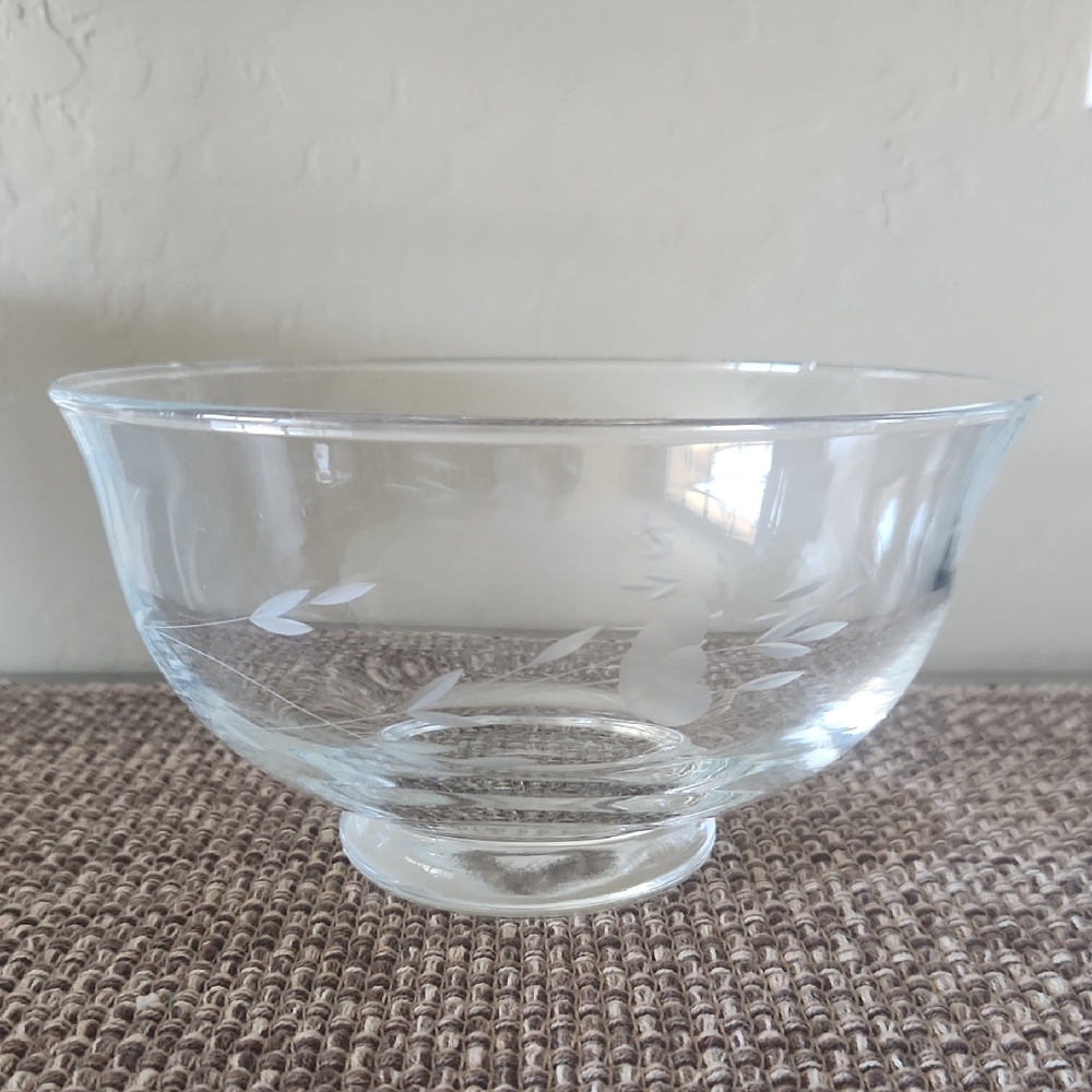 Princess House Heritage Revere Serving Bowl